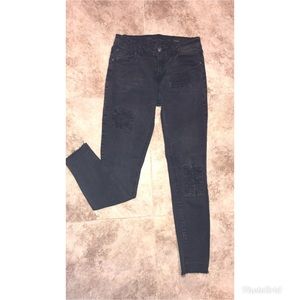 Black skinny jeans